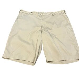 Nike golf shorts men’s 38